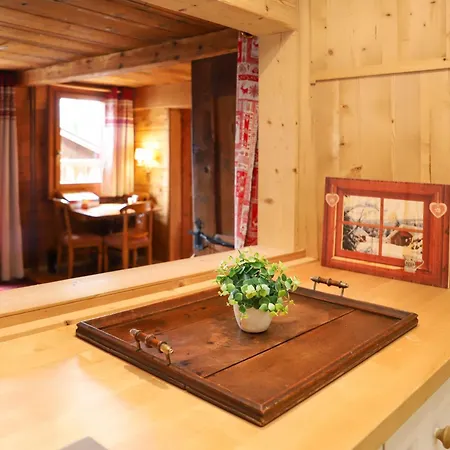 Apartment Les Moulins By Interhome